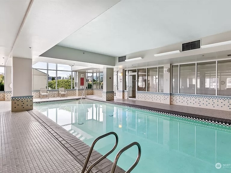 Pool 1